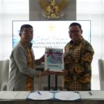 Pj Wali Kota Palopo Serahkan LKPD Tahun 2023 kepada BPK Sulsel