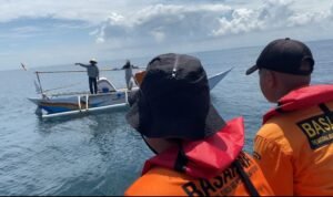 Basarnas Cari Nelayan Terjatuh dari Perahu di Perairan Galesong Takalar