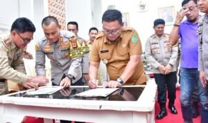 Polres Bersama Pemkot Palopo Laksanakan Penandatanganan NPHD Pilkada 2024