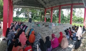 Ratusan Warga Luwu Timur Ziarah ke Makam Datuk Pattimang