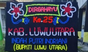 Belasan Karangan Bunga Hilang di Pelataran Kantor DPRD Lutra, Pemilik Merasa Dirugikan hingga Lapor ke Polisi