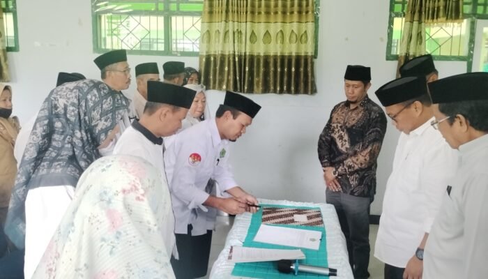 PMU Akselerasi Pengembangan Zakat dan Wakaf Luwu Utara Resmi Dikukuhkan