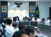 Serah Terima Jabatan Menteri Agama, Gus Yaqut Serahkan Kepemimpinan kepada Nasaruddin Umar