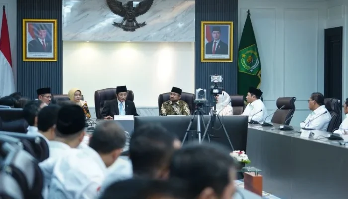 Serah Terima Jabatan Menteri Agama, Gus Yaqut Serahkan Kepemimpinan kepada Nasaruddin Umar