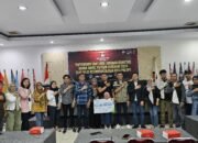 KPU dan BPJS Serahkan Santunan Kematian bagi Badan Adhoc, Segini Nilainya