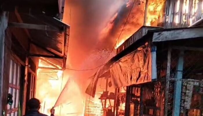 Ratusan Rumah Terbakar di Kutim, 150 KK Kehilangan Tempat Tinggal