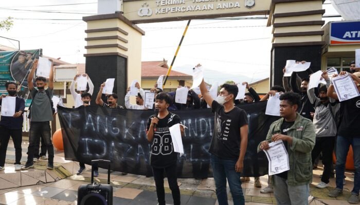 Peduli Demokrasi, ASPIRASI Desak Usut Dugaan Ijazah Palsu Calon Walikota