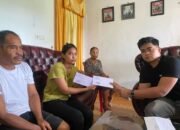 Kunjungi Kediaman Keluarga Feni Ere, Polres Palopo Serahkan SP2HP