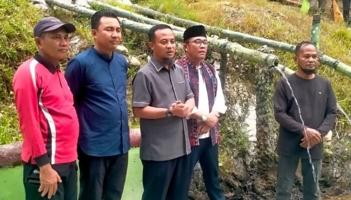 Kunjungi Permandian Air Panas Pincara, Gubernur Andi Sudirman Ajak Masyarakat Sulsel Dukung Wisata Lokal