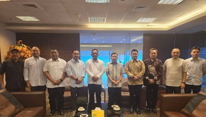 Bupati Luwu Temui Jusuf Kalla, Dorong Prioritas Tenaga Kerja Lokal di PT BMS
