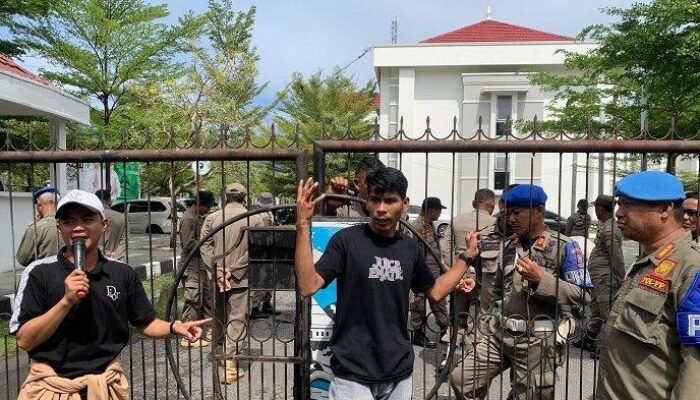 Warga Battang Barat Palopo Unjuk Rasa, Tuntut Janji Internet yang Tak Kunjung Terpenuhi