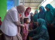 Gerak Cepat Atasi Stunting, TP-PKK Luwu Salurkan Bantuan di Ponrang Selatan