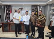 Bupati Luwu Serahkan Proposal Sekolah Rakyat ke Sekjen Kemensos RI