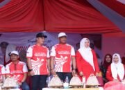 Bupati dan Wabup Luwu Turun Langsung Apresiasi Aksi Kreatif Peserta Gerak Jalan Indah