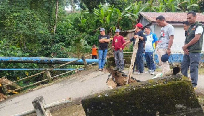 Jembatan Komba-Binturu Amblas, Pemkab Luwu Masukkan Perbaikan ke APBD 2026