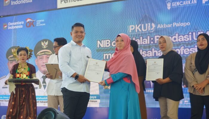 PKU PNM 2025, Wabup Luwu Tekankan Pentingnya NIB dan Sertifikasi Halal bagi UMKM