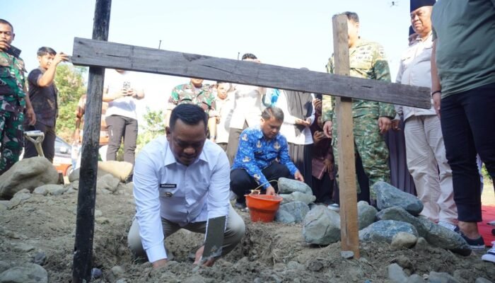 Desa Tampa Jadi Percontohan Nasional, Bupati Luwu Resmikan Pembangunan Koperasi Merah Putih