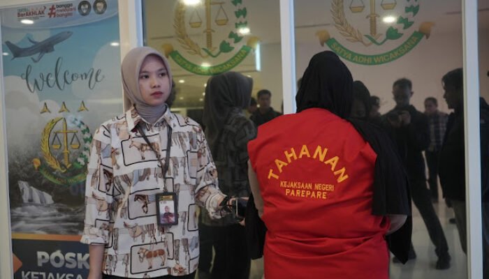 Kejati Sulsel Tangkap Buronan Kasus Narkotika, Diamankan di Kaltim