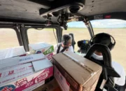 Bantuan 4,1 Ton Diangkut Udara ke Wilayah Terisolir Banjir dan Longsor di Sumbar