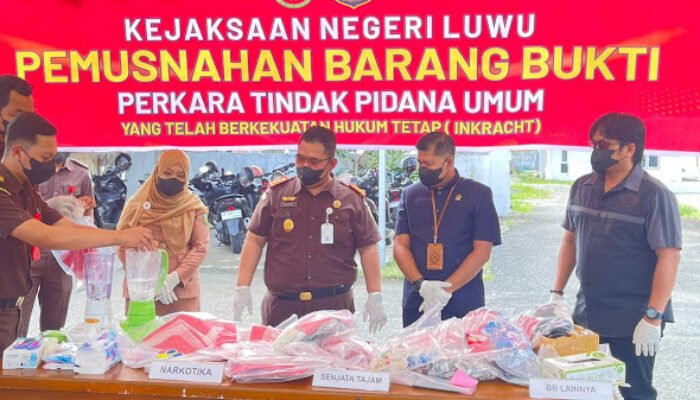 342 Gram Sabu dan Ribuan Pil Terlarang Dimusnahkan Kejari Luwu