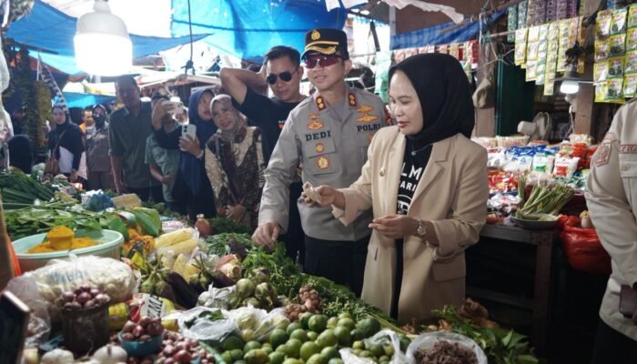 Jelang Nataru, Pemkot Palopo Lakukan Operasi Pasar dan Pantau Stabilitas Harga