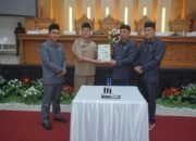 DPRD dan Pemkab Luwu Tetapkan Dua Ranperda Menjadi Perda