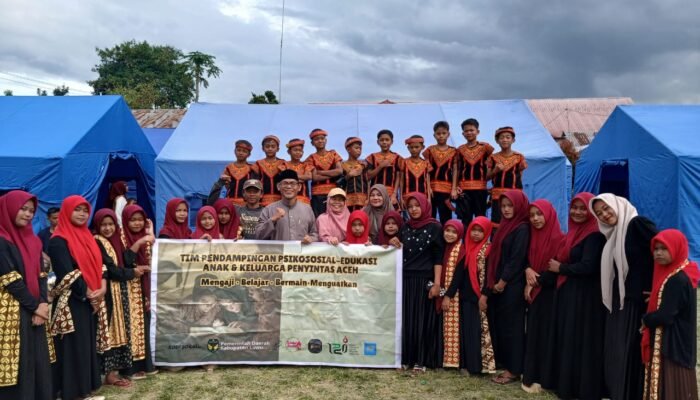 Sentuhan Kemanusiaan Bupati Luwu, Trauma Anak Korban Bencana Berangsur Pulih