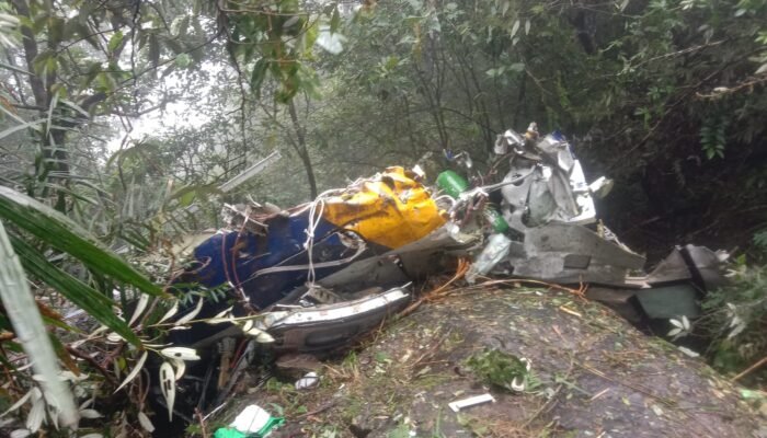 Hari Ketiga Operasi SAR, Tim Gabungan Temukan Bagian Pesawat ATR 42-500