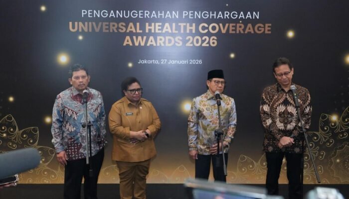 BPJS Kesehatan Anugerahkan UHC Awards 2026 kepada 428 Daerah Berprestasi