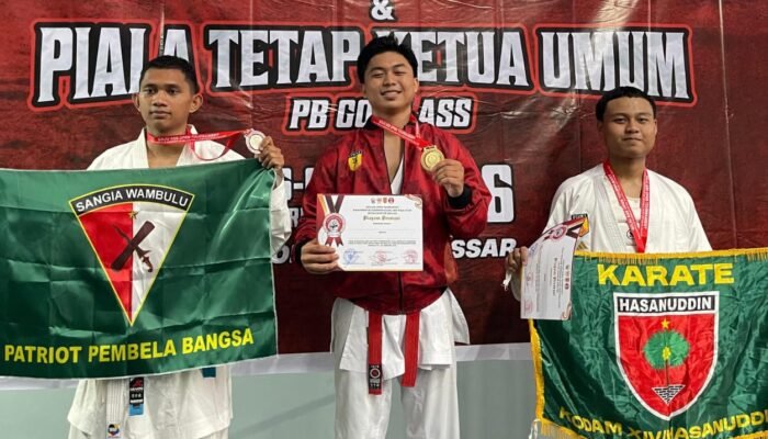 Mahasiswa Kedokteran UMB Palopo Raih Juara I Kumite Under 21 di Piala Gubernur Sulsel