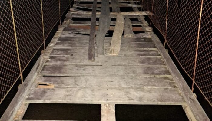 Pria 50 Tahun Tewas Terjatuh dari Jembatan Gantung di Palopo