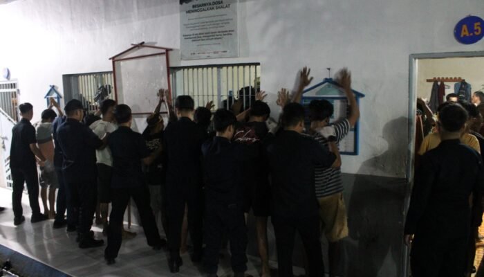 Razia Insidentil Jelang Idul Fitri, Lapas Palopo Sita Sejumlah Barang Terlarang