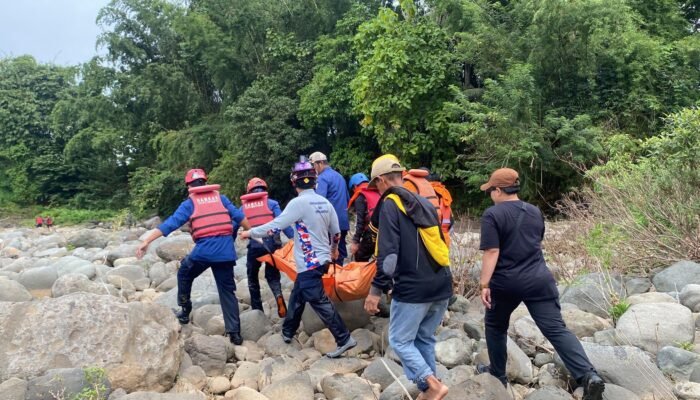 Terseret Arus Sungai Kalimborang, Dua Wisatawan Akhirnya Ditemukan