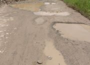 Jalan Mirip Kubangan Kerbau, Warga Minta Pemerintah Palopo Tak Tutup Mata