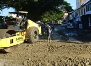 Pemkab Luwu Mulai Perbaiki Jalan Rusak di Pasar Lama Belopa