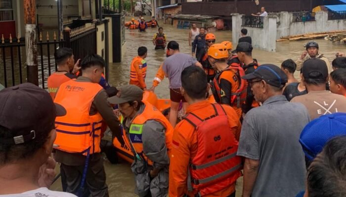 Bone Diterjang Banjir, Dua Korban Meninggal dan Puluhan Warga Dievakuasi