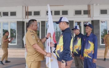 Lepas Kontingen PGRI ke Porsenijar Sulsel, Bupati Luwu Siap Jadi Tuan Rumah 2028
