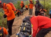 Jatuh dari Hammock di Ketinggian, Pendaki Gunung Bulu Baria Dievakuasi Tim SAR