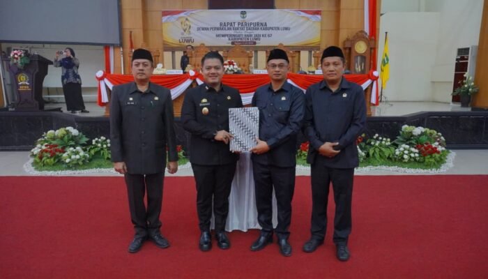 DPRD dan Pemkab Luwu Sahkan Ranperda Pertanggungjawaban APBD 2025