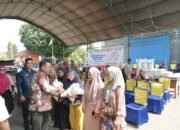 Stok Beras Sulsel Aman, 50.961 Warga Luwu Terima Bantuan Pangan