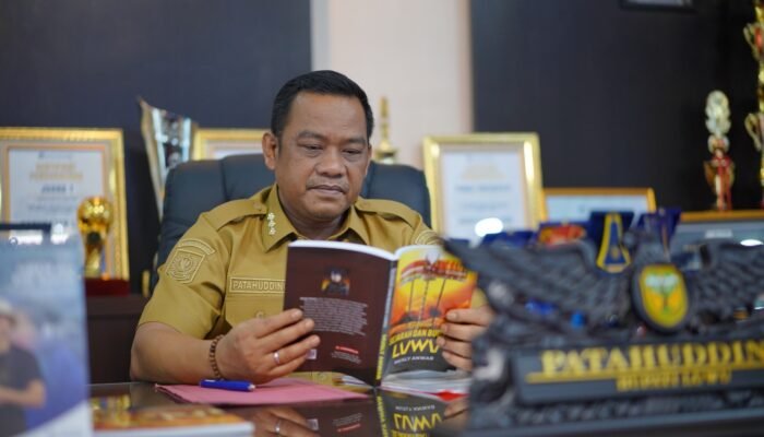 Bupati Luwu Dorong Siswa SMP Baca 1 Buku Setiap Bulan