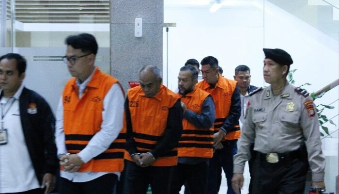 KPK Tahan Empat Tersangka Kasus Pengadaan Iklan Bank BJB, Kerugian Negara Rp223,6 Miliar