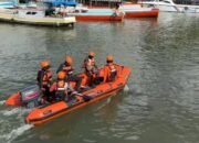 Warga 21 Tahun Diduga Jatuh ke Laut, Tim SAR Sisir Perairan Sinjai