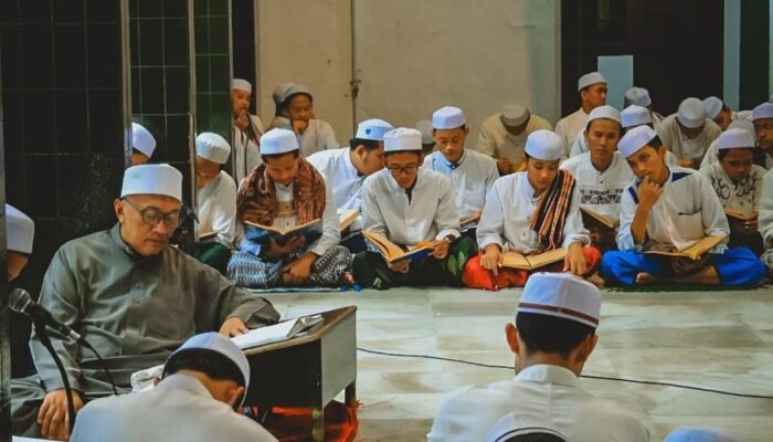 Kemenag Salurkan Rp74,24 Miliar untuk Pemulihan 821 Pesantren Terdampak Bencana