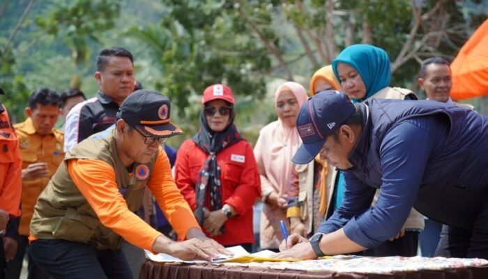 Pemkab Luwu Sahkan 10 Desa Tangguh Bencana Tahun 2026