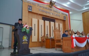 Tujuh Fraksi DPRD Luwu Setujui Ranperda Perubahan APBD 2026 Dibahas