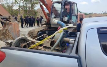 Aparat Gabungan Tertibkan PETI di Luwu, 3 Alat Berat Diamankan