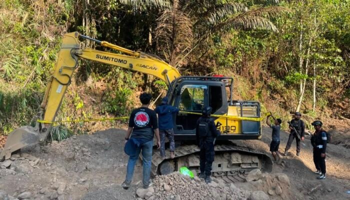 Polisi Gerebek Lokasi Dugaan PETI di Bua Luwu, 2 Orang Diamankan
